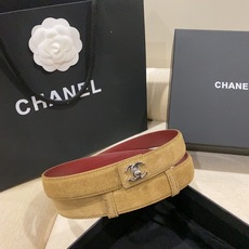 香家✨ Leather Belt 25mm 皮质腰带 麂皮效果小牛皮及金属,旋转双C金属转扣。适配连衣裙、西装、牛仔裤。 香家✨ Leather Belt 25mm 皮质腰带 麂皮效果小牛皮及金属,旋转双C金属转扣。适配连衣裙、西装、牛仔裤。