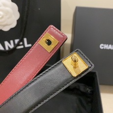 香家✨ Leather Belt 25mm 皮质腰带 进口胎牛皮及金属,旋转双C金属转扣。适配连衣裙、西装、牛仔裤。全套 香家✨ Leather Belt 25mm 皮质腰带 进口胎牛皮及金属,旋转双C金属转扣。适配连衣裙、西装、牛仔裤。全套