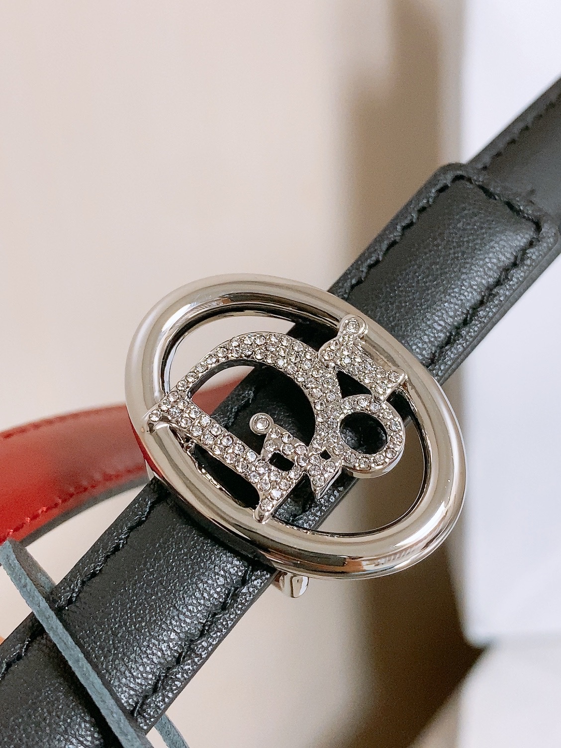 双面dior腰带 椭圆形扣子. 字母精致的镶有水钻 Reversible Dior Oblique Belt 进口光滑小