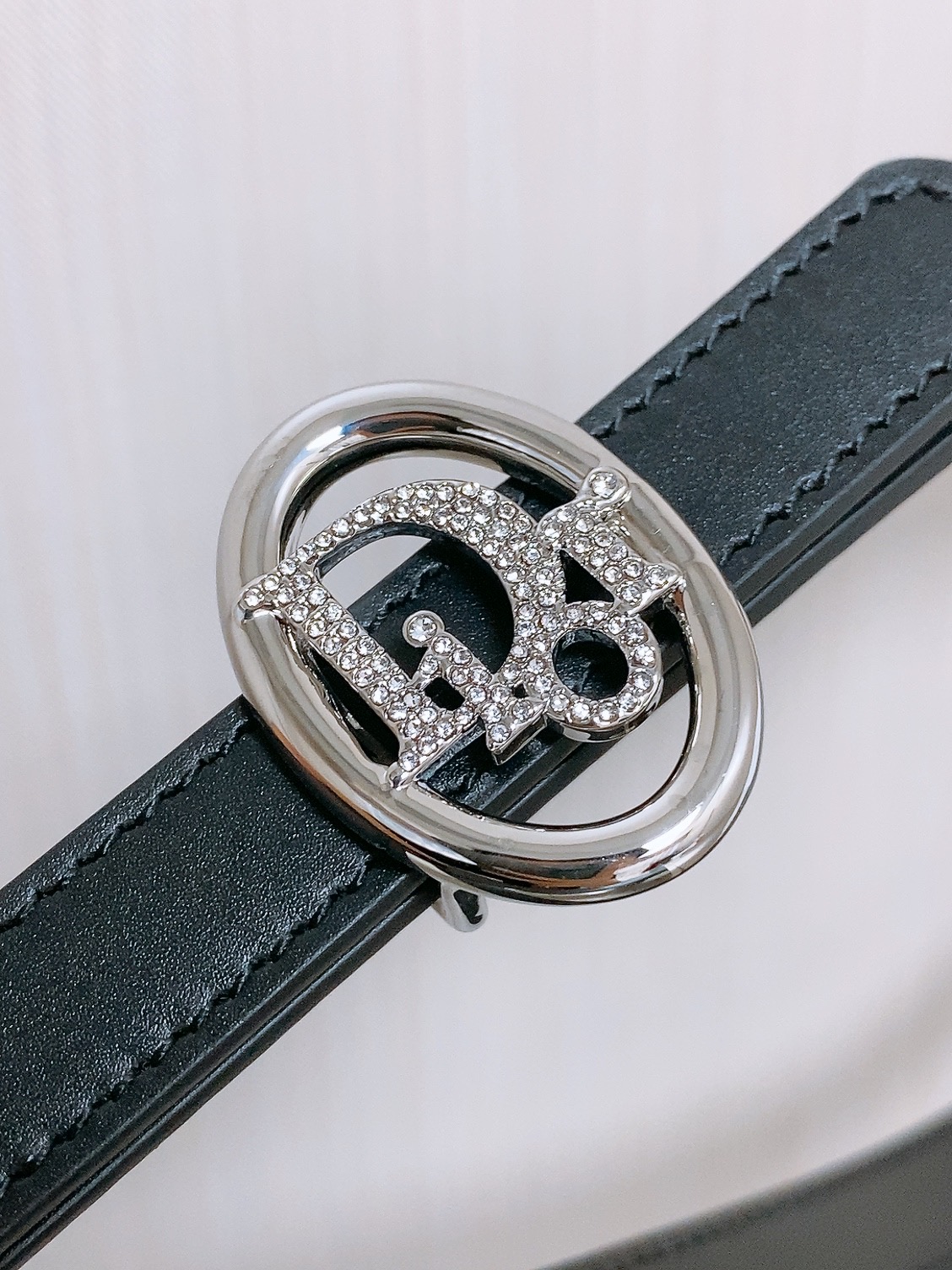 双面dior腰带 椭圆形扣子. 字母精致的镶有水钻 Reversible Dior Oblique Belt 进口光滑小