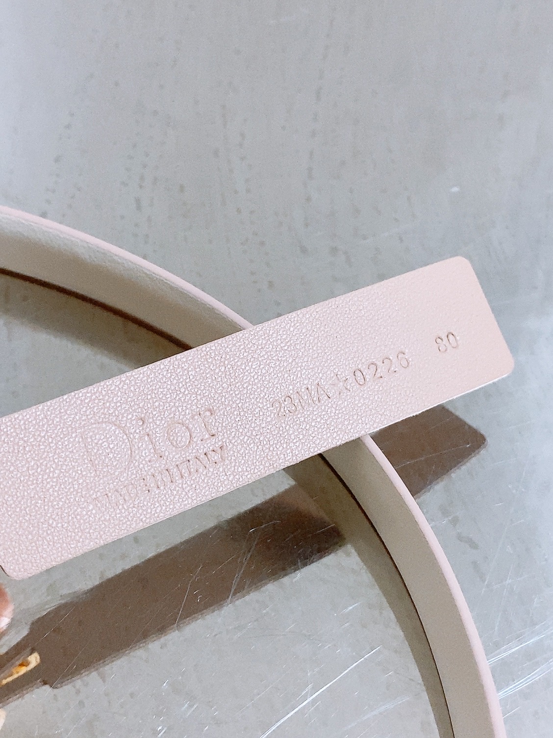 双面dior腰带 椭圆形扣子. 字母精致的镶有水钻 Reversible Dior Oblique Belt 进口光滑小