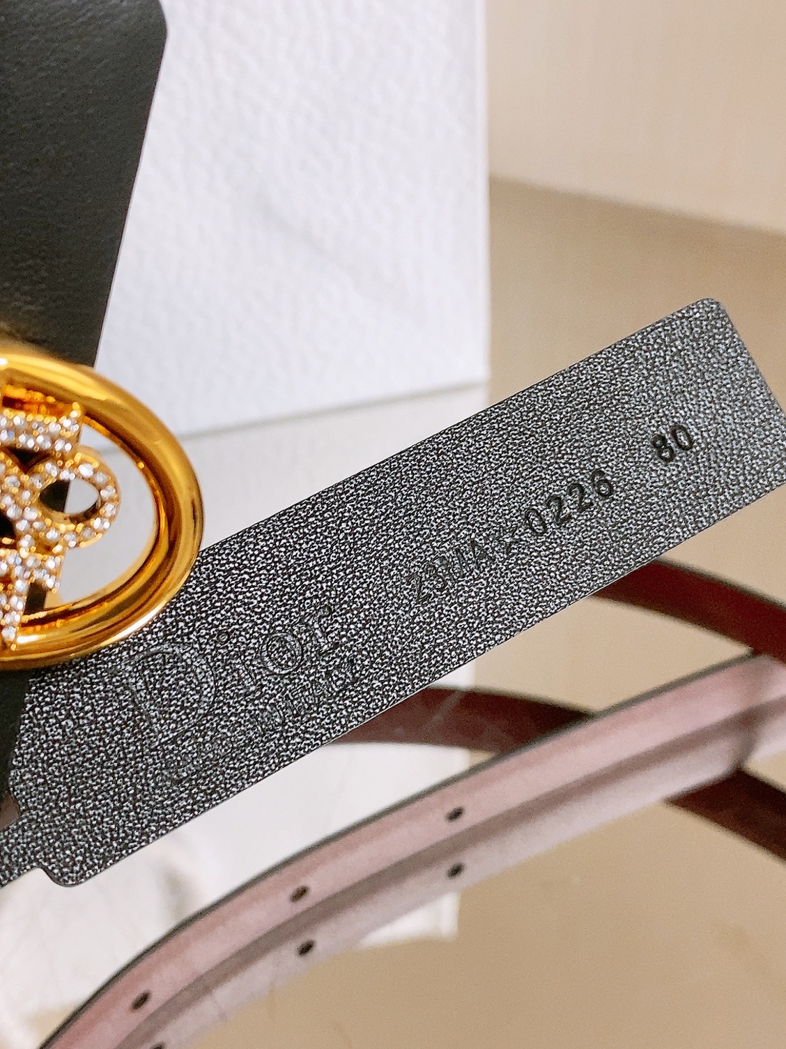 双面dior腰带 椭圆形扣子. 字母精致的镶有水钻 Reversible Dior Oblique Belt 进口光滑小