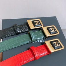 -chanel 香家女士腰带 香家新款女士皮带,百搭女神配饰,字母CC板扣,黄铜金色金属,耐用不掉色,带身采用进口小牛皮 -chanel 香家女士腰带 香家新款女士皮带,百搭女神配饰,字母CC板扣,黄铜金色金属,耐用不掉色,带身采用进口小牛皮