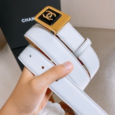 -chanel 香家女士腰带 香家新款女士皮带,百搭女神配饰,字母CC板扣,黄铜金色金属,耐用不掉色,带身采用进口小牛皮 -chanel 香家女士腰带 香家新款女士皮带,百搭女神配饰,字母CC板扣,黄铜金色金属,耐用不掉色,带身采用进口小牛皮