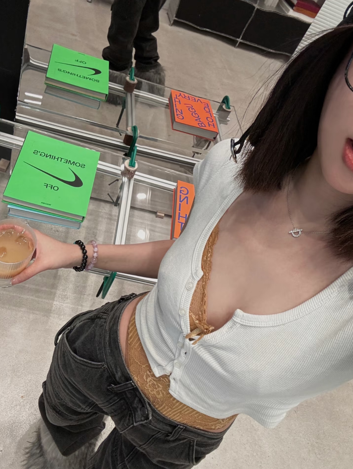 NO:104395,There is really no need to introduce the little Q necklace too much. Beauties are wearing it. Daily simple commuting, Hermes necklace, hermes, necklace19860909小Q项链真的不用过多介绍了 美女们都在佩戴 日常简约通勤,爱马仕项链,hermes,necklace,Jewelry