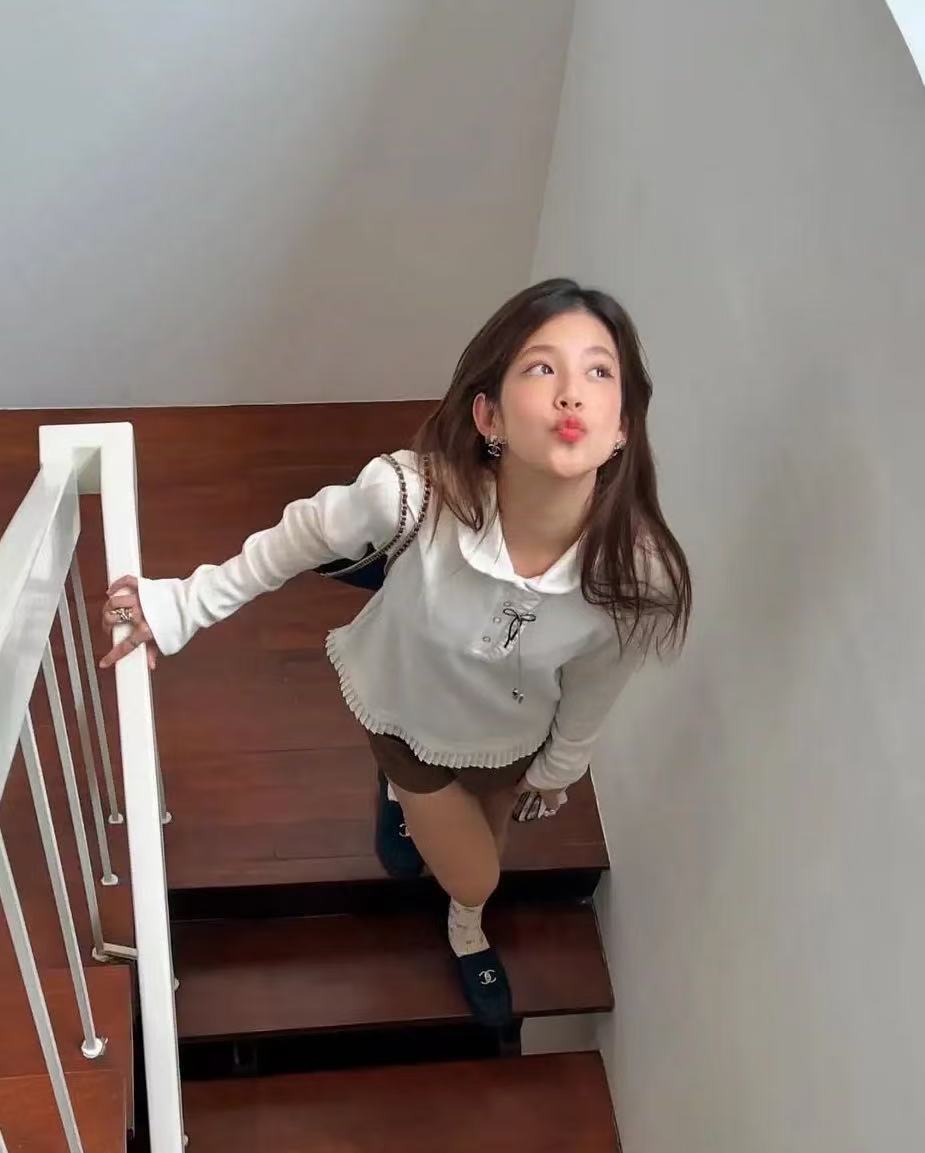 NO:632442,Ins blogger Baior's same style transparent earrings, Cartier high-end jewelry19860909ins博主baior同款透明耳钉,,卡迪亚高端饰品,Jewelry