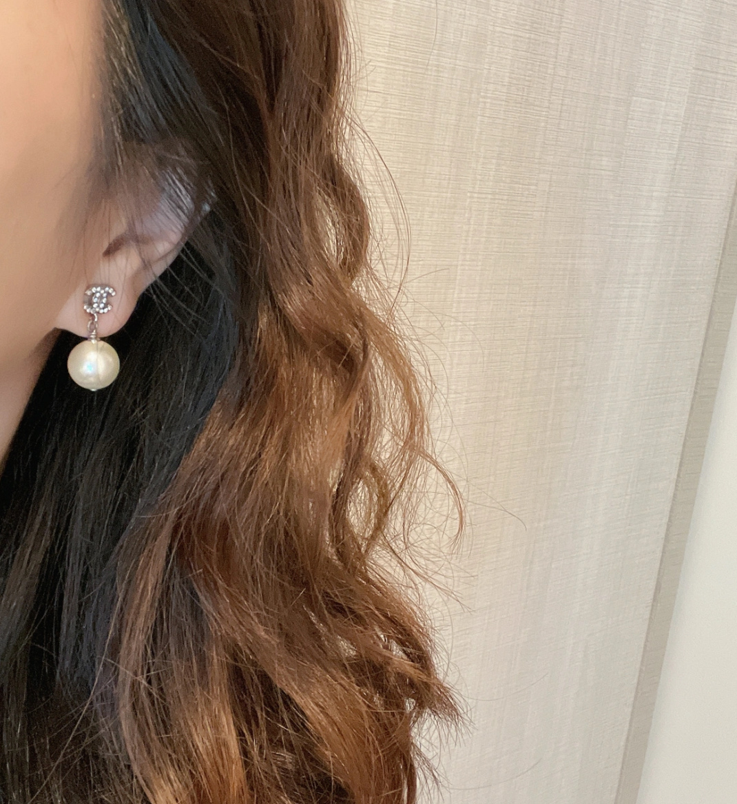 NO:634649,Wei Xue's same style pearl earrings are so classic. Customers keep coming for them, earrings, Cardia high-end jewelry19860909韦雪同款珍珠耳环 太经典了一直有客户来找,,earrings,卡迪亚高端饰品,Jewelry