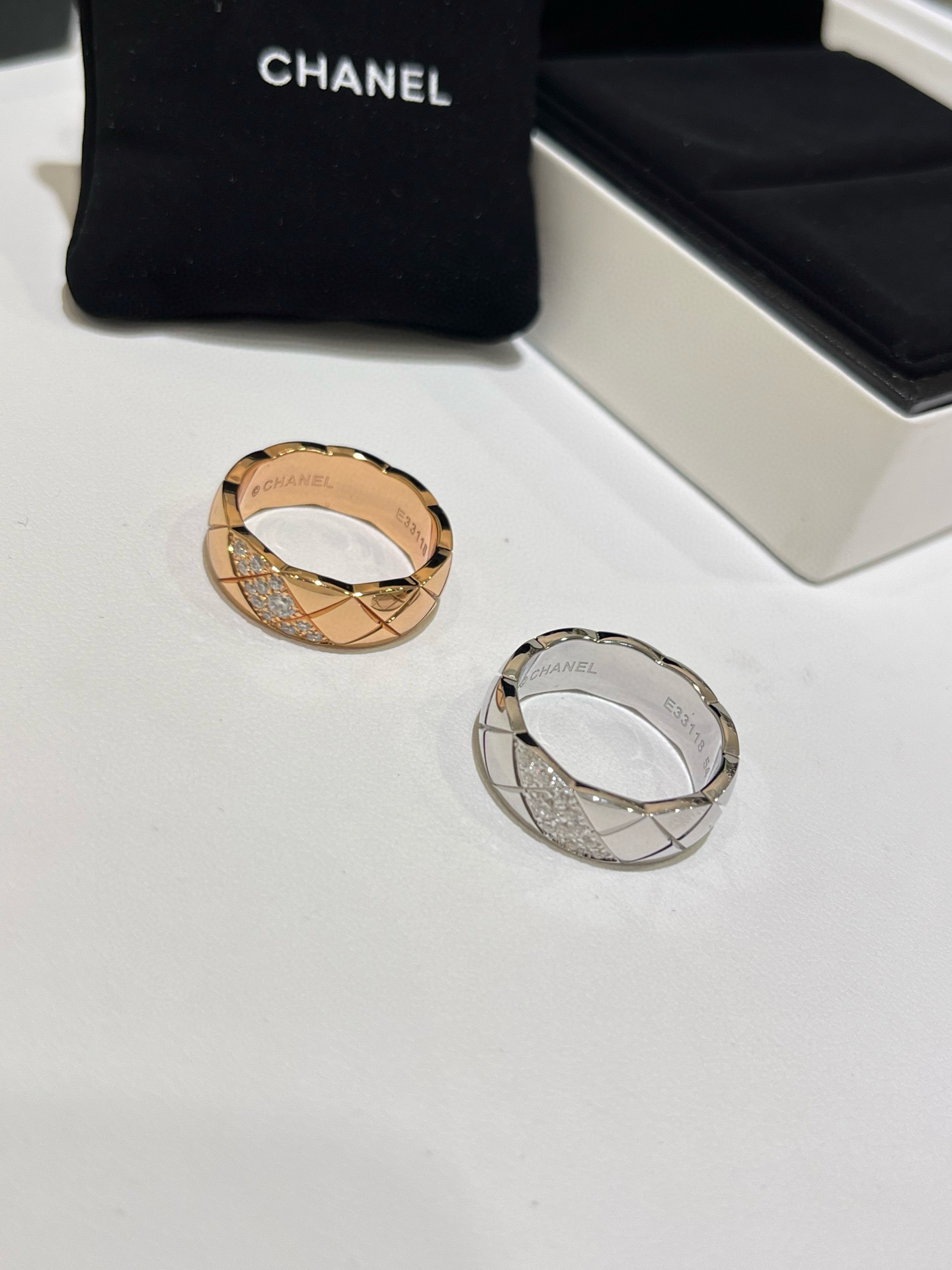 NO:635827,A large collection of coco crush rings, beige gold, white gold, with or without diamonds, jewelry craftsmanship, ring, Cartier high-end jewelry19860909coco crush戒指大合集 米金色白金色 带钻不带钻 珠宝工艺,,ring,卡迪亚高端饰品,Jewelry