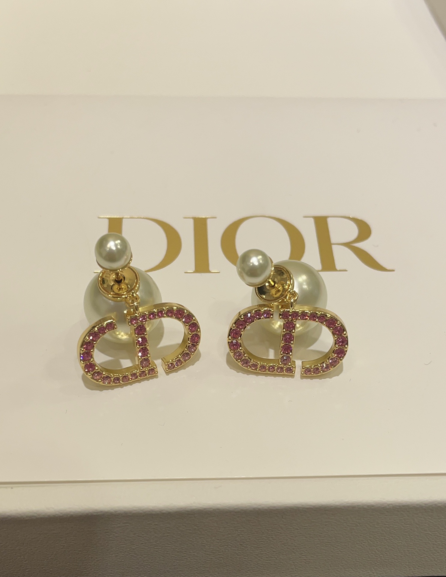 NO:741592,New Pearl Double Ball Earrings and Studs Collection 2, Elegant and Elegant and Age-Reducing. A series of ready-made, earrings, Cartier high-end jewelry.19860909新款珍珠双球耳环耳钉合集2 优雅贵气又减龄 一系列现货,,earrings,卡迪亚高端饰品,Jewelry