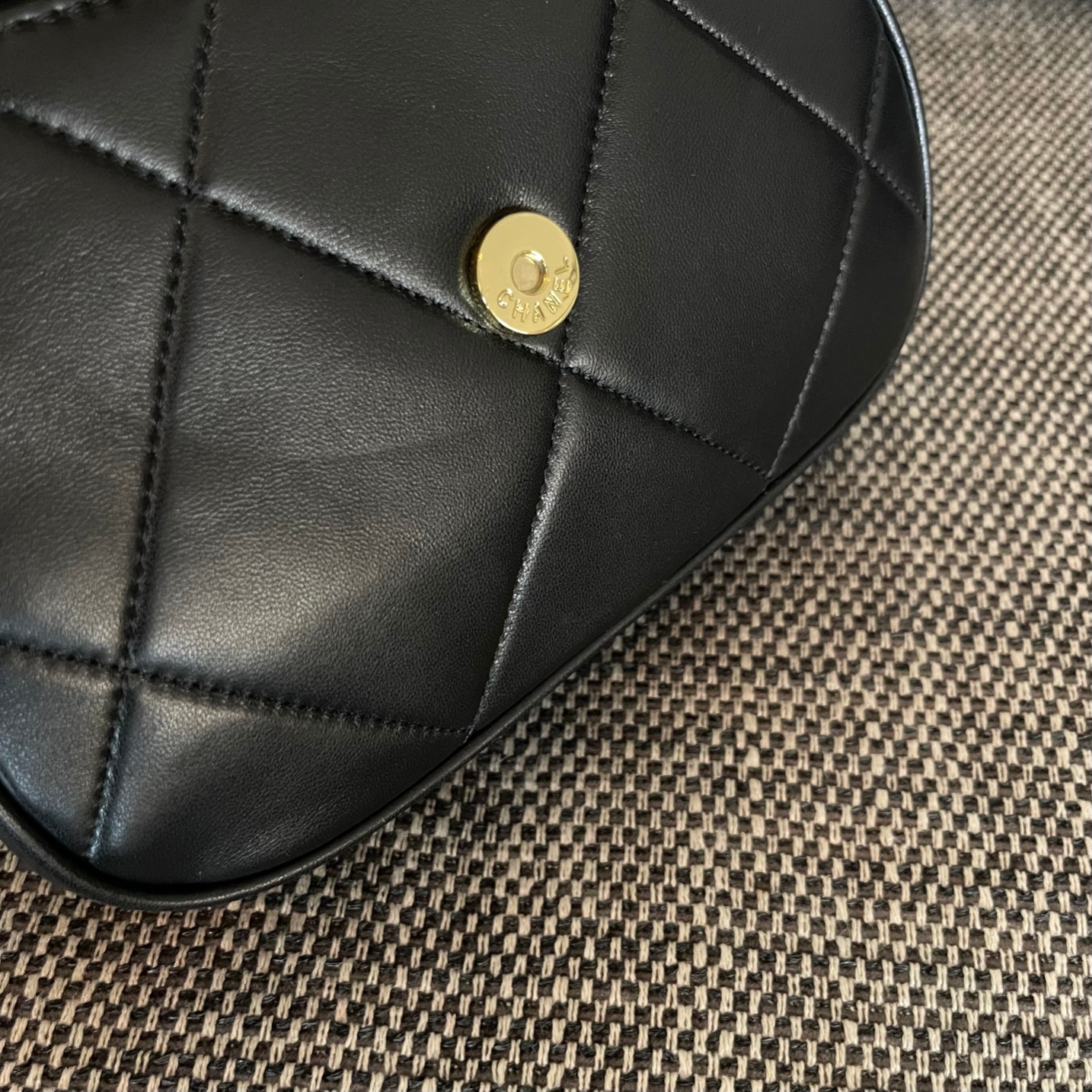 CHANEL VINTAGE BAG