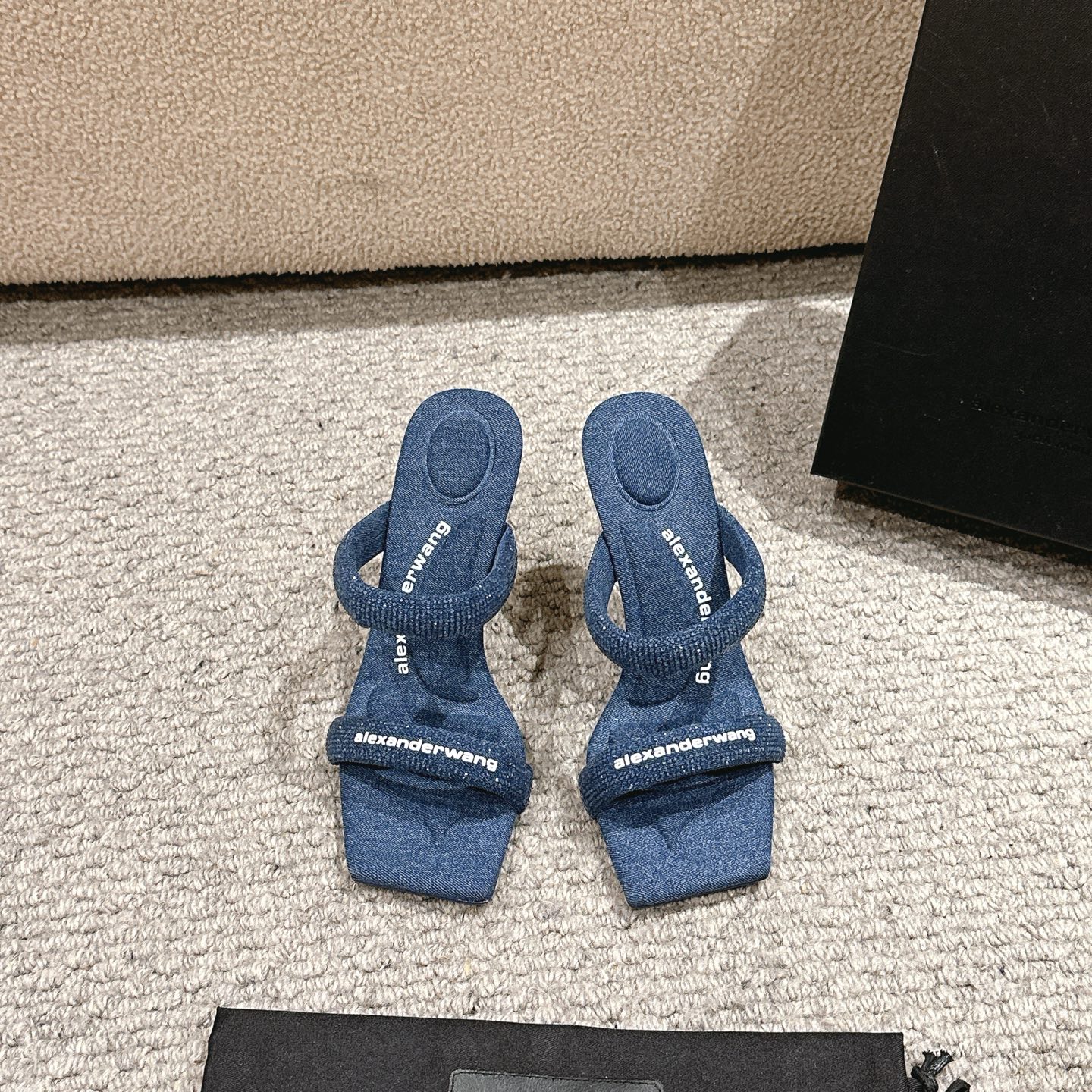 Luxury Alexander Wang Shoes: Imported Materials, High Heels, Italian Leather Soles | Product Details & Sizes - 图片 9