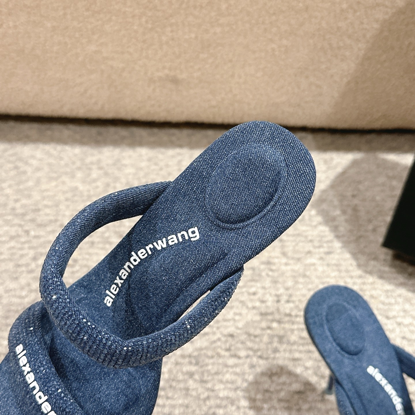 Luxury Alexander Wang Shoes: Imported Materials, High Heels, Italian Leather Soles | Product Details & Sizes - 图片 5