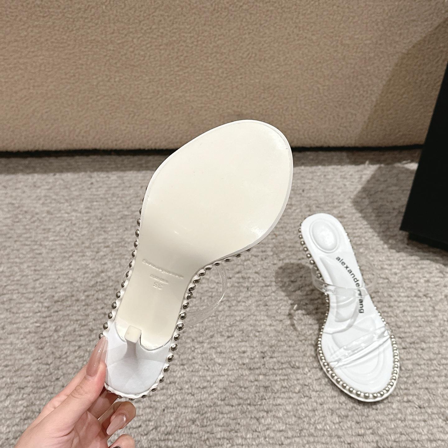 Luxury Alexander Wang Sensory Massage Shoes: Materials, Colors, and Details – P:576 Sub-Purchase Level - 图片 9