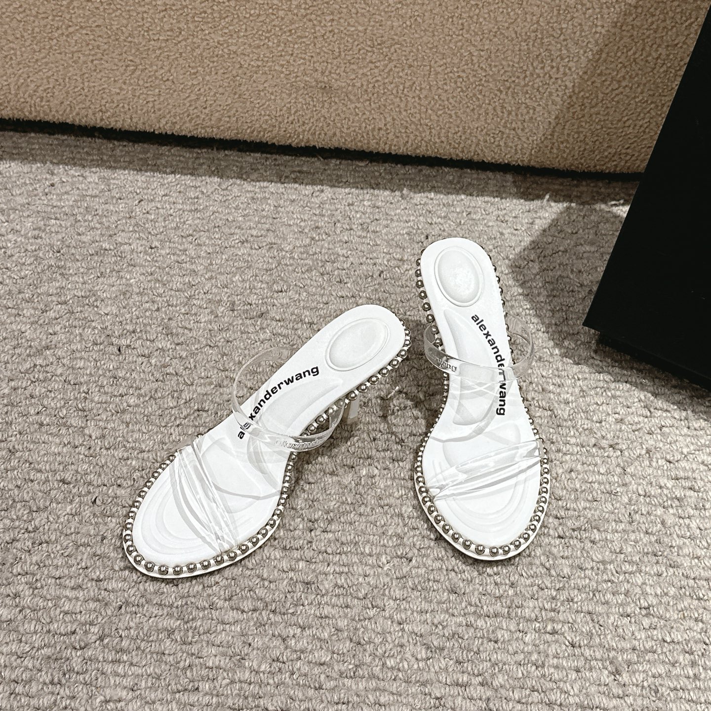 Luxury Alexander Wang Sensory Massage Shoes: Materials, Colors, and Details – P:576 Sub-Purchase Level - 图片 4