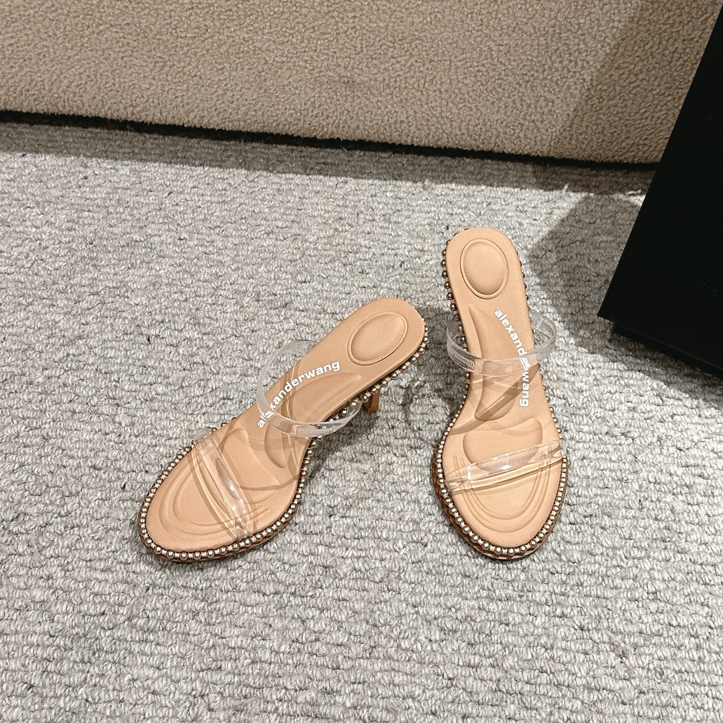 Luxury Alexander Wang Shoe Mats with Sensory Massage: Black, White, Almond Colors, 8cm High, Italian Leather Soles - 图片 4