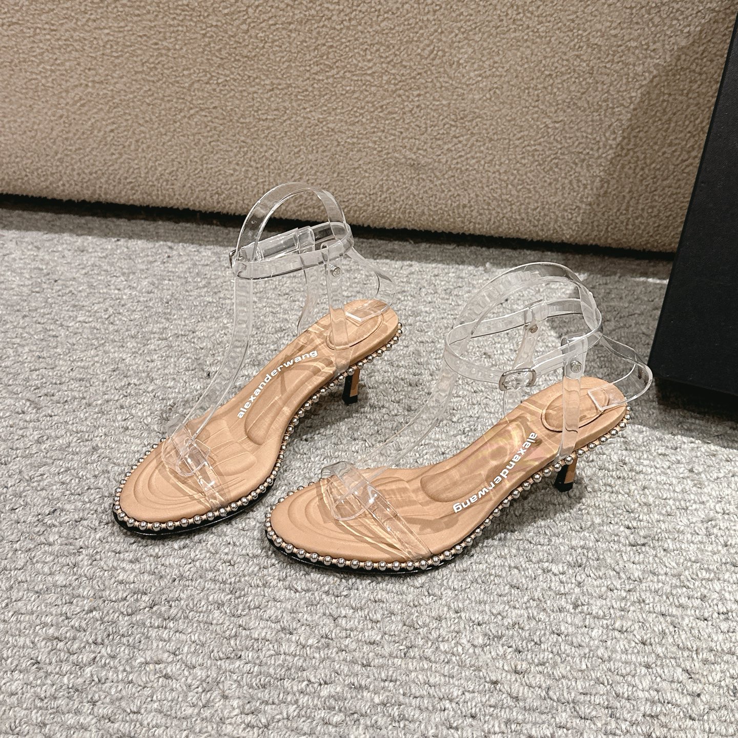 Luxury Alexander Wang Shoe Mats: High-Heel, Massage Tape, Italian Sole – Black, White, Almond - 图片 1