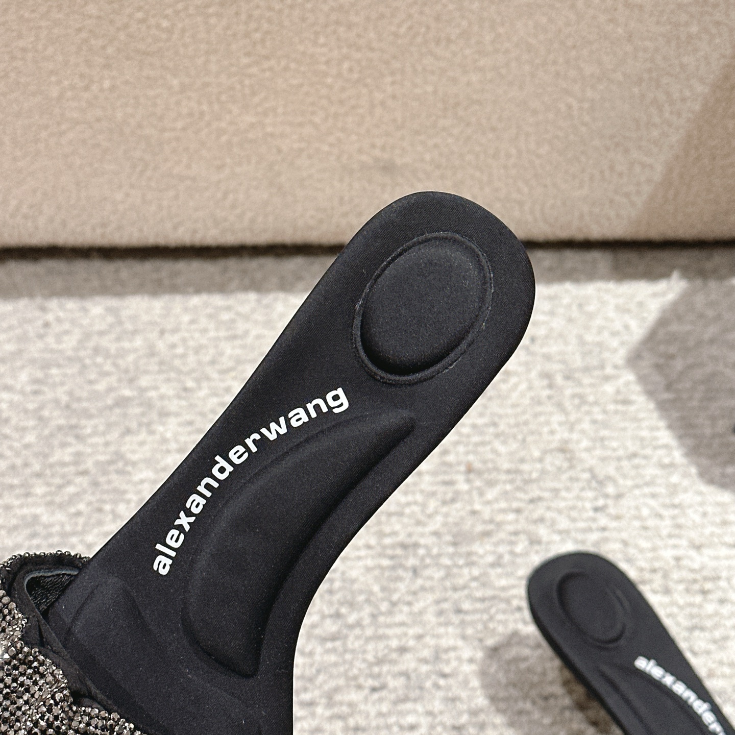 Luxury Alexander Wang Shoes with Dazzling Squares and Imported Copper Nets - 图片 6