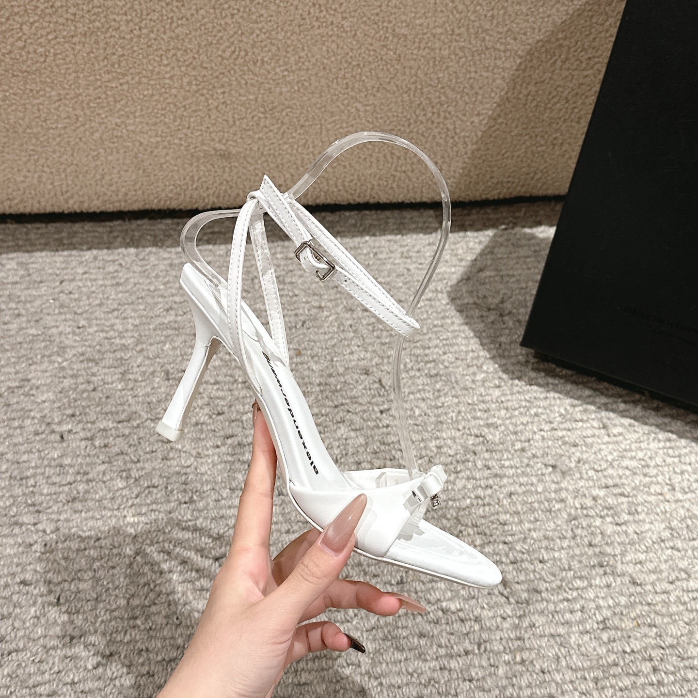 Luxurious Alexander Wang Shoes: Original Materials, Dazzling Designs, Imported Skins | Sizes 35-39 - 图片 6