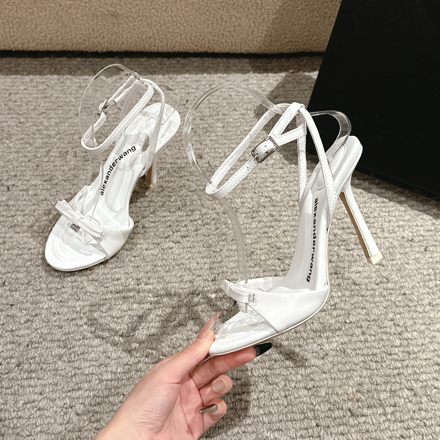 Luxurious Alexander Wang Designer Shoes: Original Materials, High Quality, Various Colors, Imported Leather – Size 35-39 - 图片 3