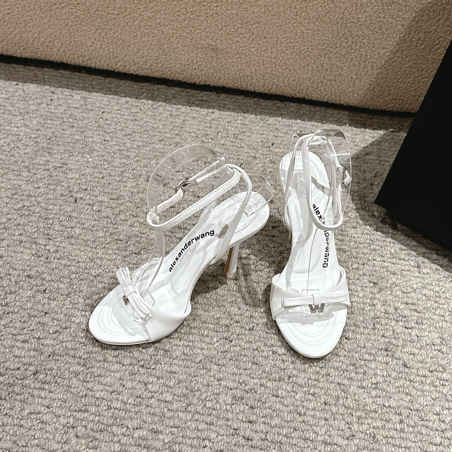 Luxurious Alexander Wang Designer Shoes: Original Materials, High Quality, Various Colors, Imported Leather – Size 35-39 - 图片 4