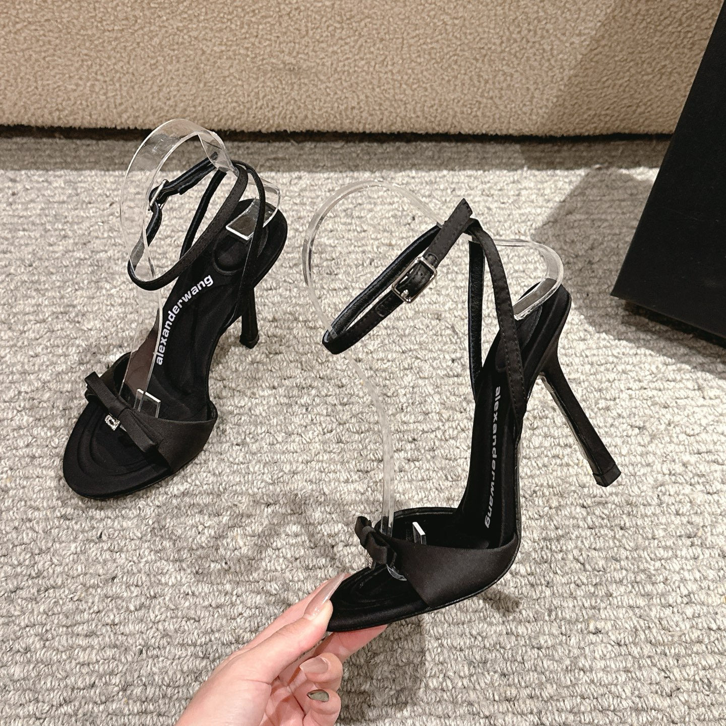 Luxurious Alexander Wang Designer Shoes: Original Materials, High Quality, Various Styles, Imported Leather, Limited Sizes - 图片 3