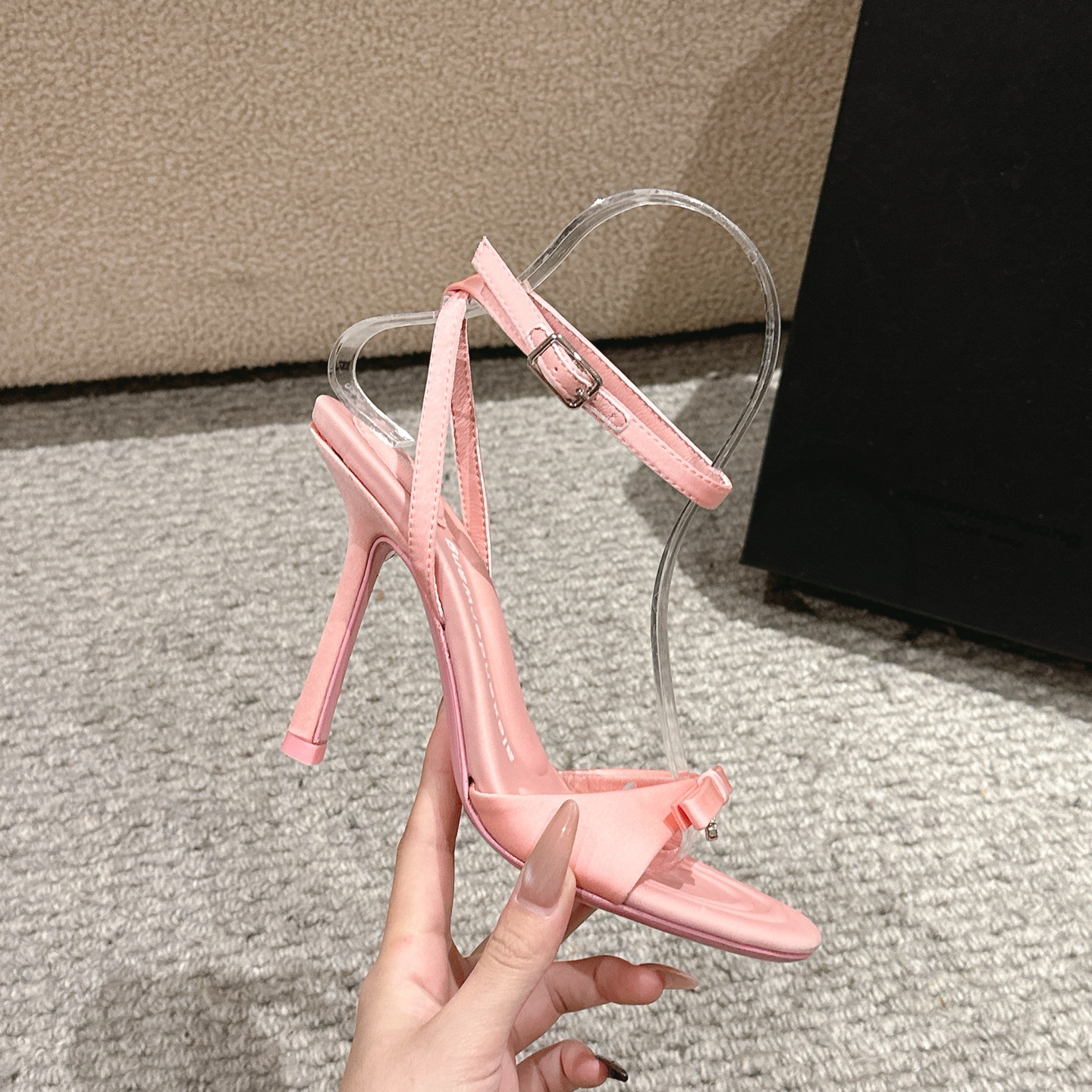 Luxurious Alexander Wang Designer Shoes: Original Materials, High Quality, Various Colors, Imported Leather – Size 35-39 - 图片 6