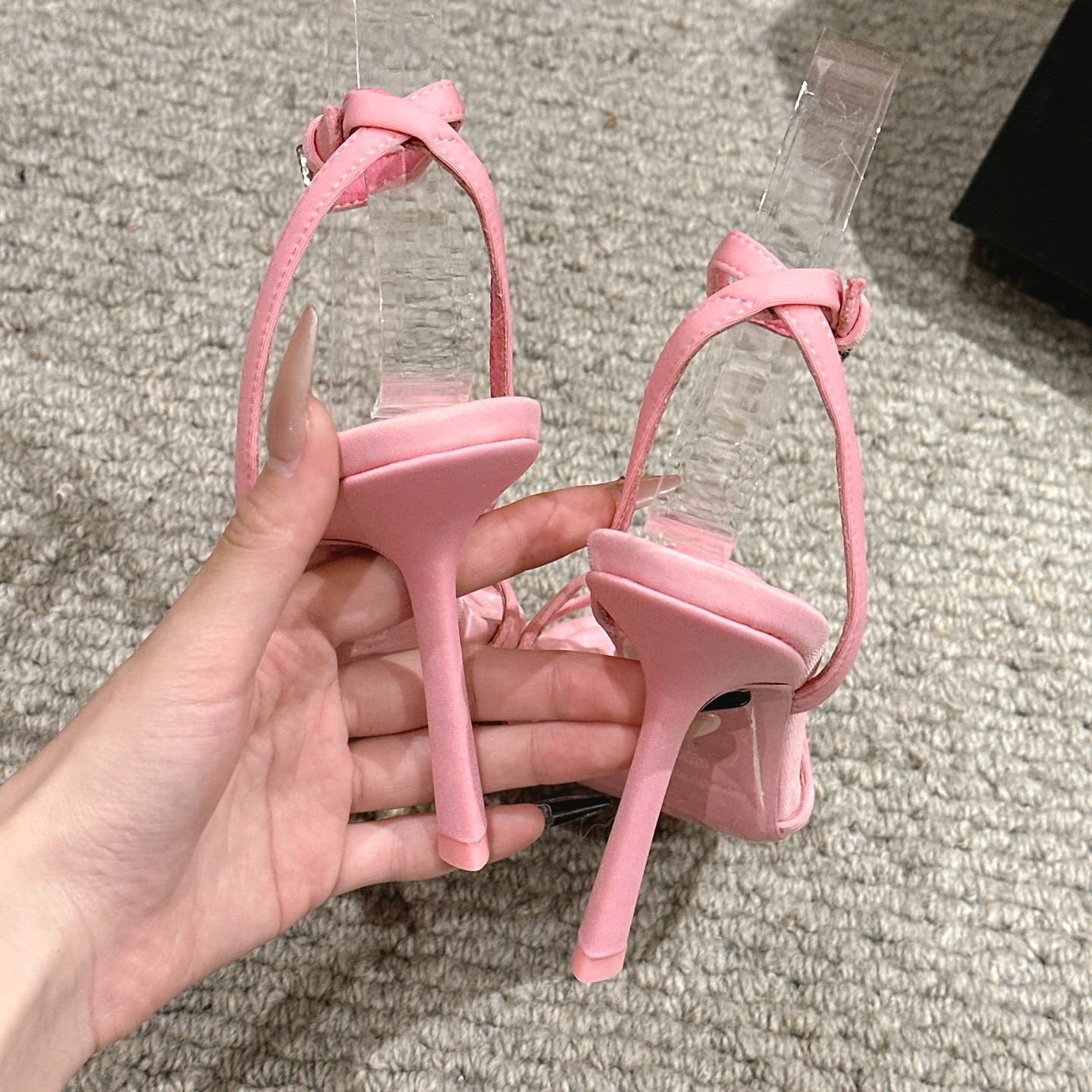 Luxurious Alexander Wang Replica Shoes: Features and Specifications. - 图片 8