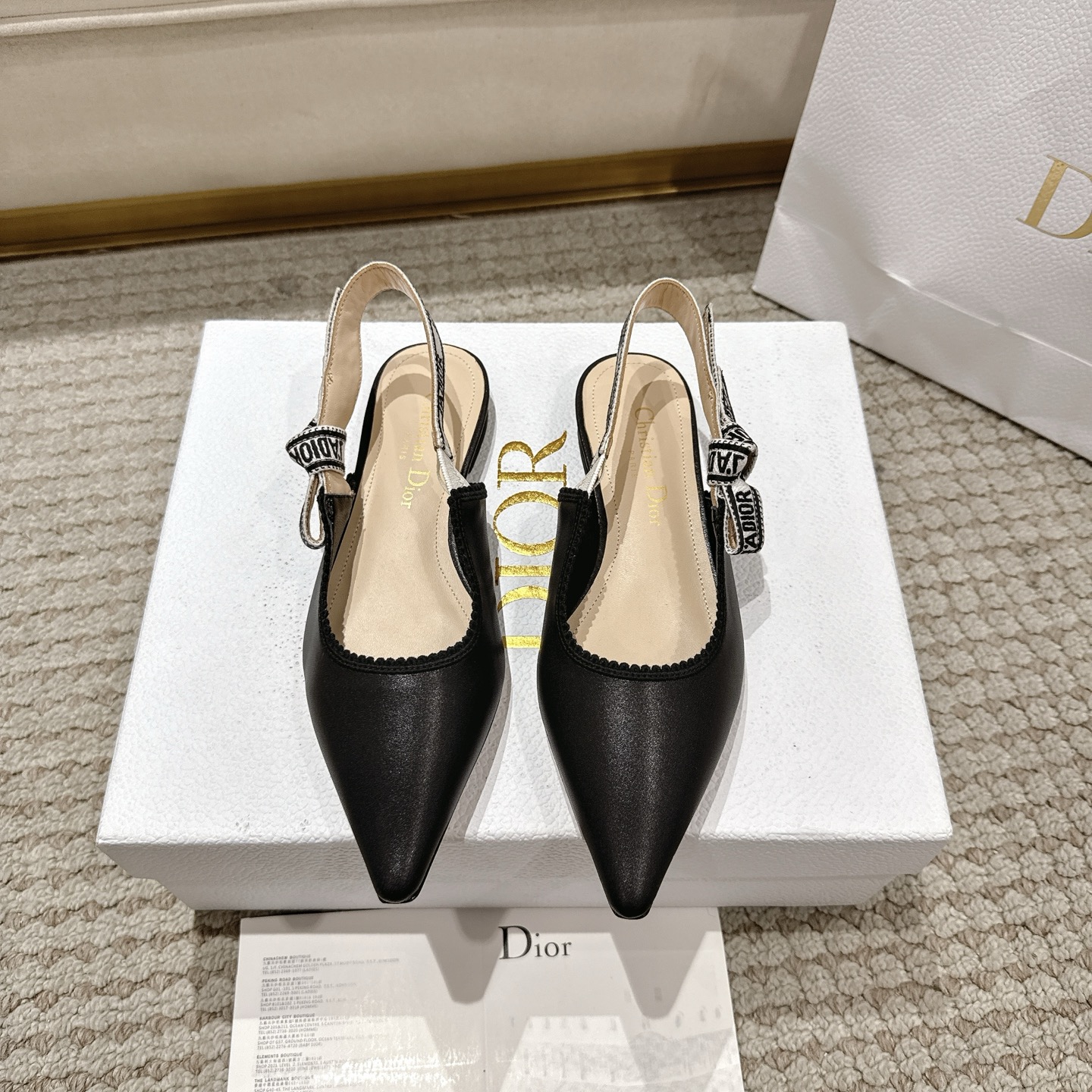 DioJ’Adior Leather Shoes: Italian Studio’s High-Quality, Elegant Footwear with Naked Technology - 图片 1