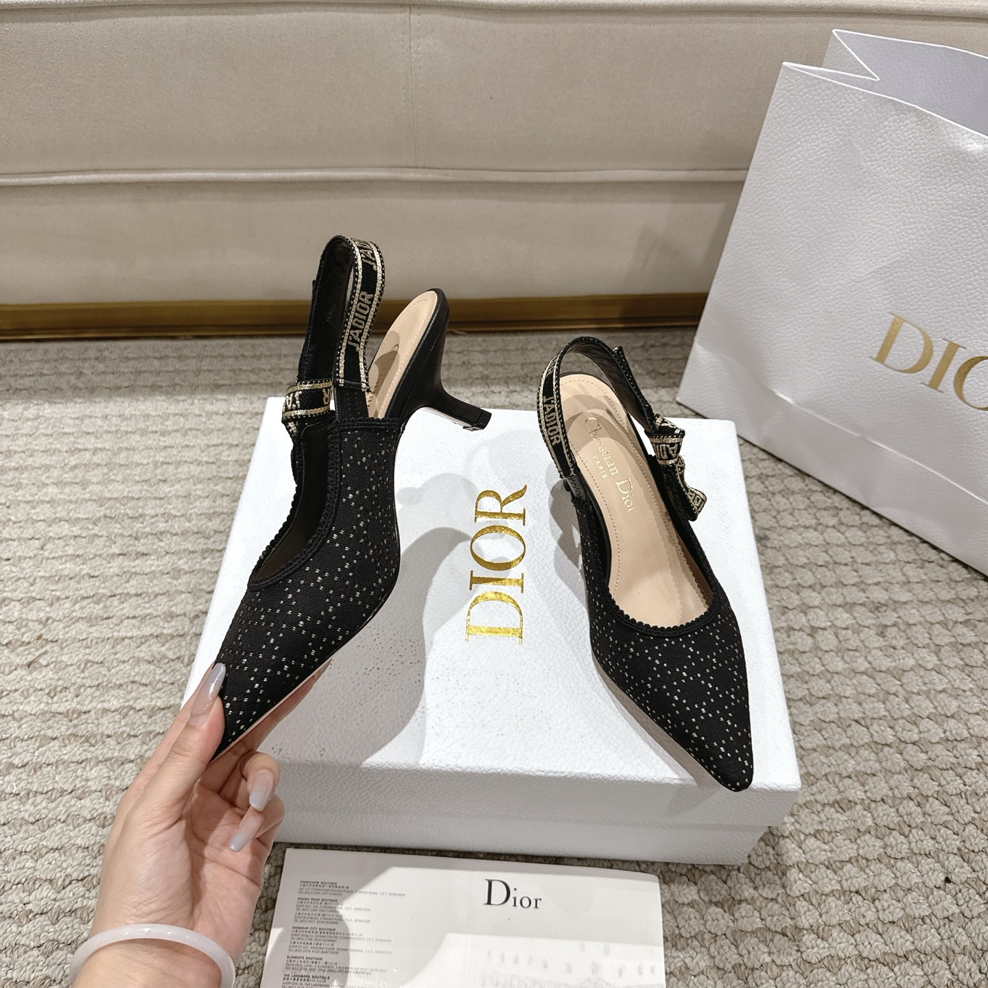 Title: Elegant J’Adior Heels with Gold Wire Embroidery – Italian Design Overview - 图片 2