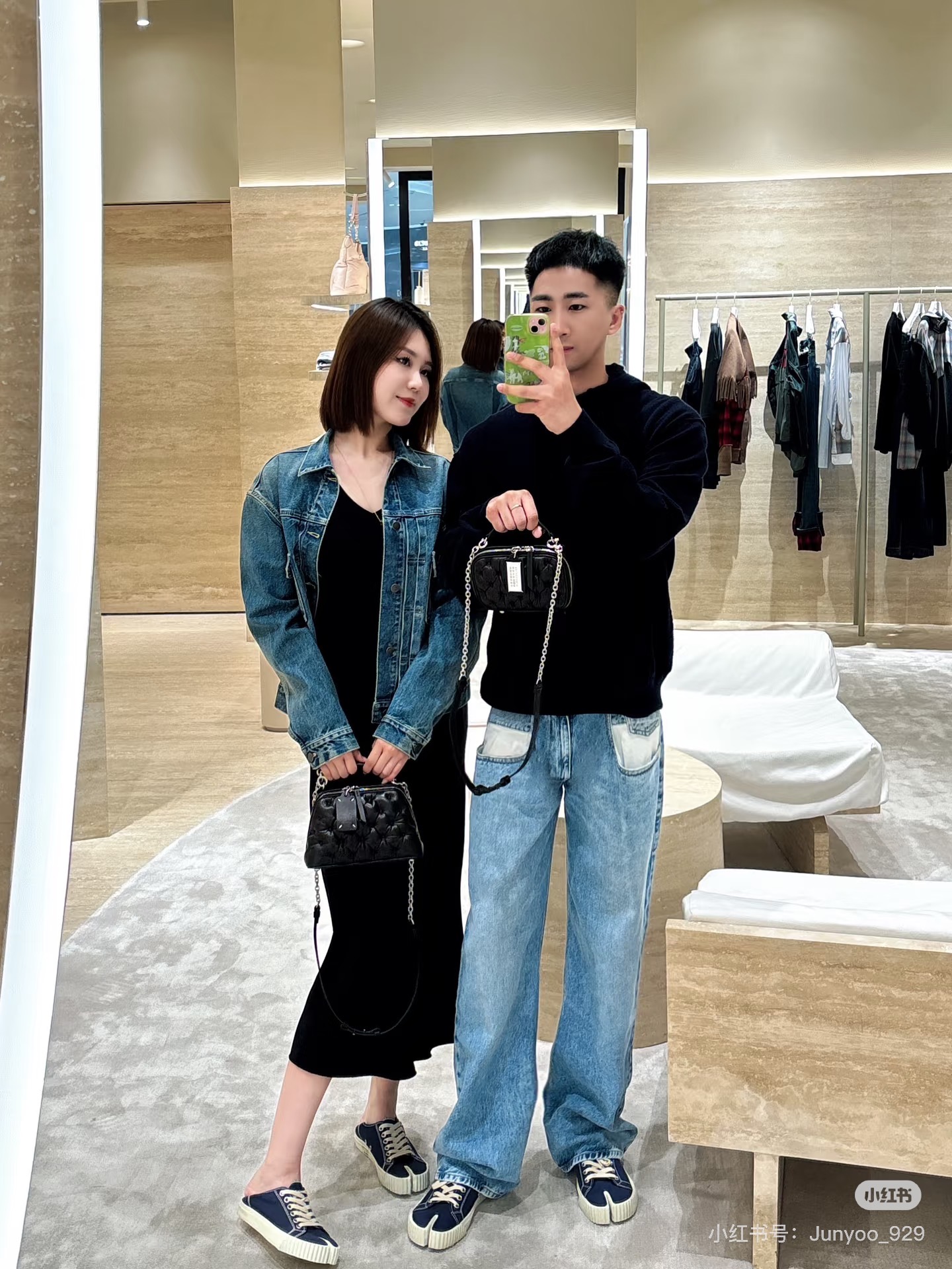 NO:236660,Internet celebrity foot pictures, split toe shoes19860909网红上脚图,分趾鞋,Women's Shoes