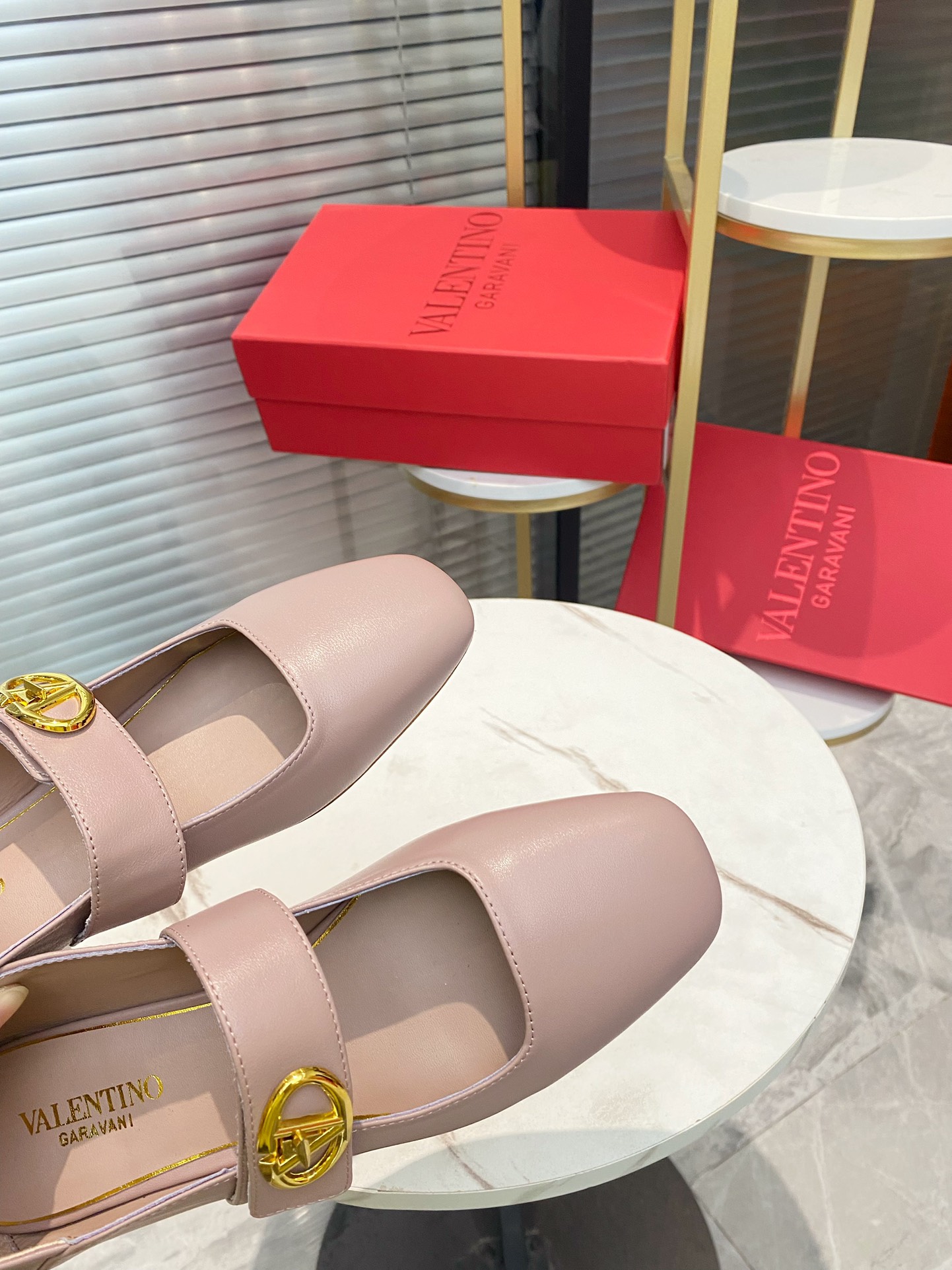 Sweet and Cool Shoe-Faced Wool: Italian Style Sizes 35-39 - 图片 6