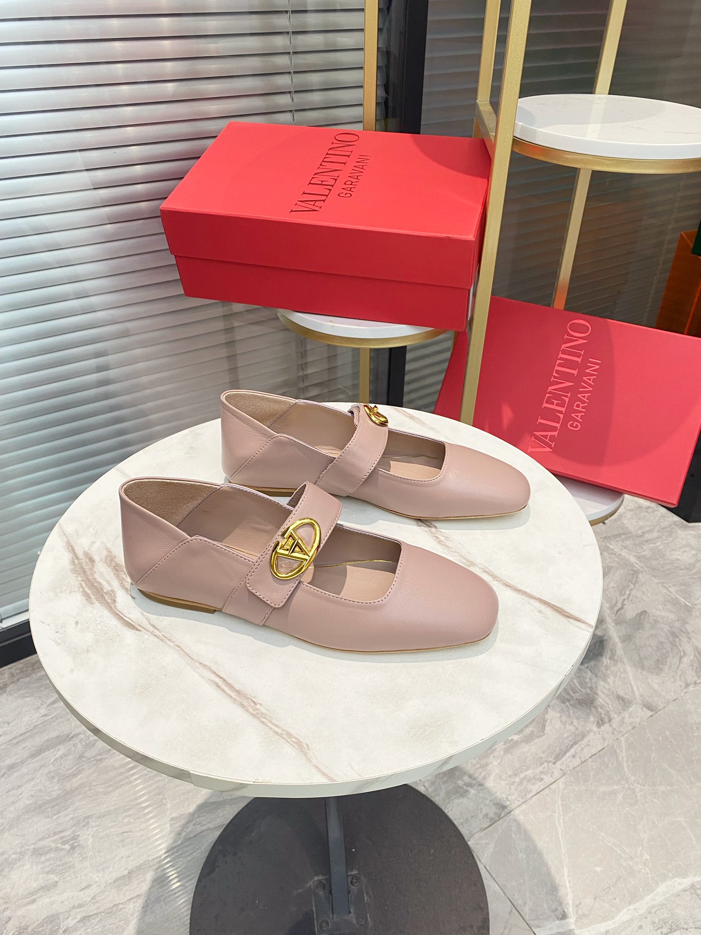 Sweet and Cool Shoe-Faced Wool: Italian Style Sizes 35-39 - 图片 4