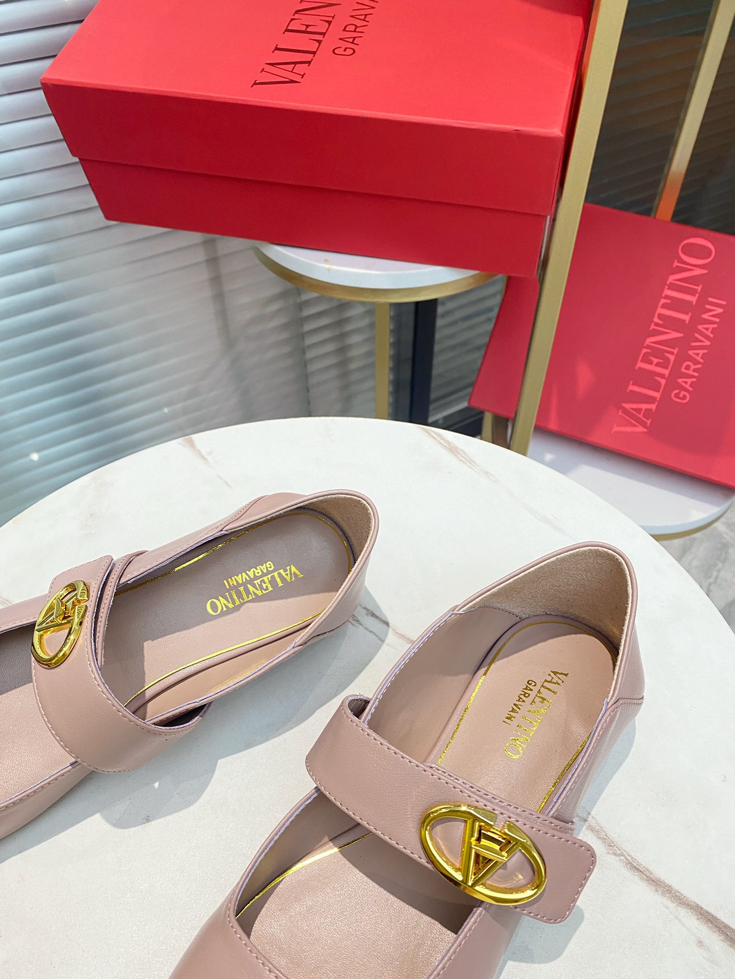 Sweet and Cool Shoe-Faced Wool: Italian Style Sizes 35-39 - 图片 7