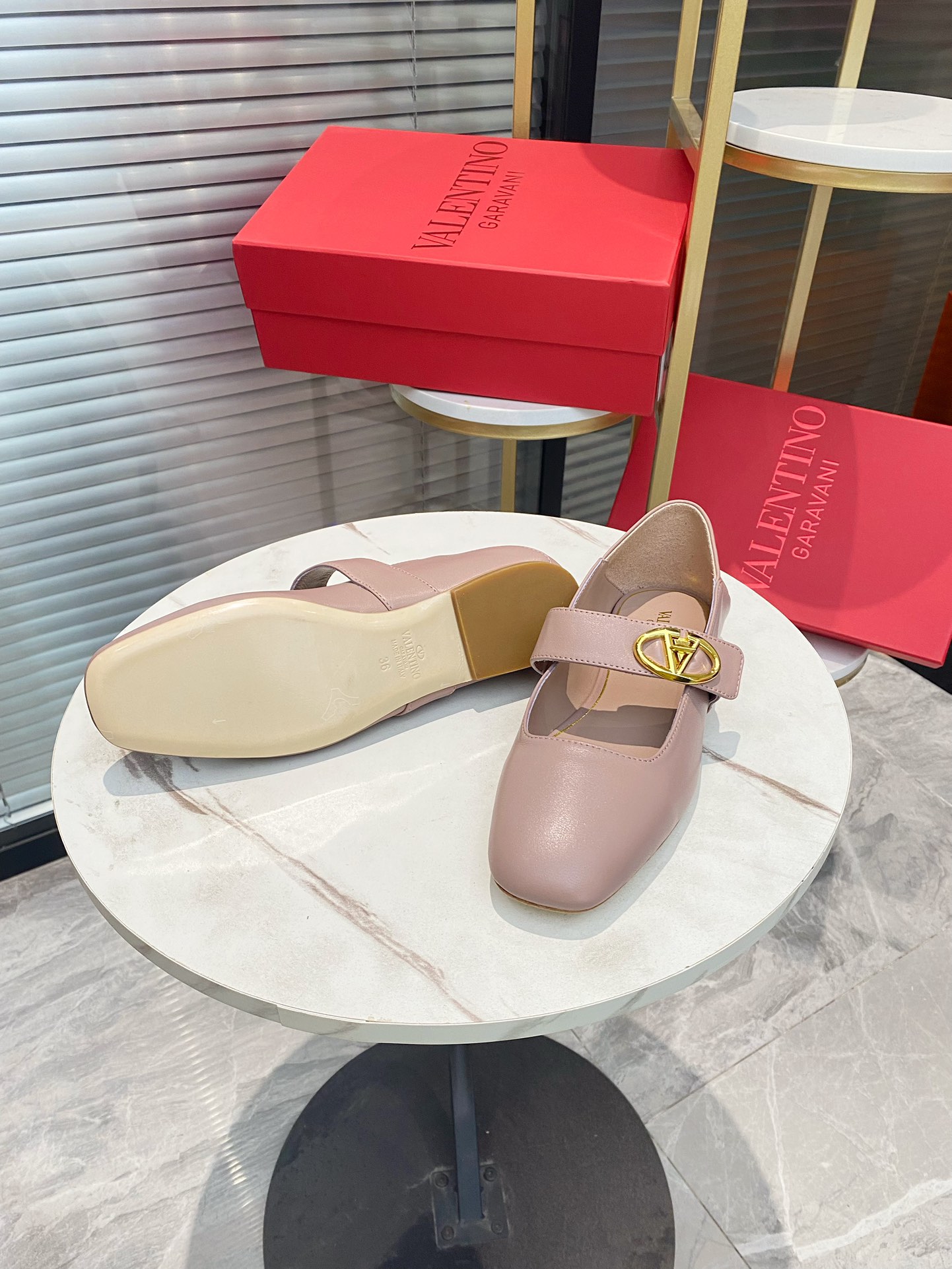 Sweet and Cool Shoe-Faced Wool: Italian Style Sizes 35-39 - 图片 9