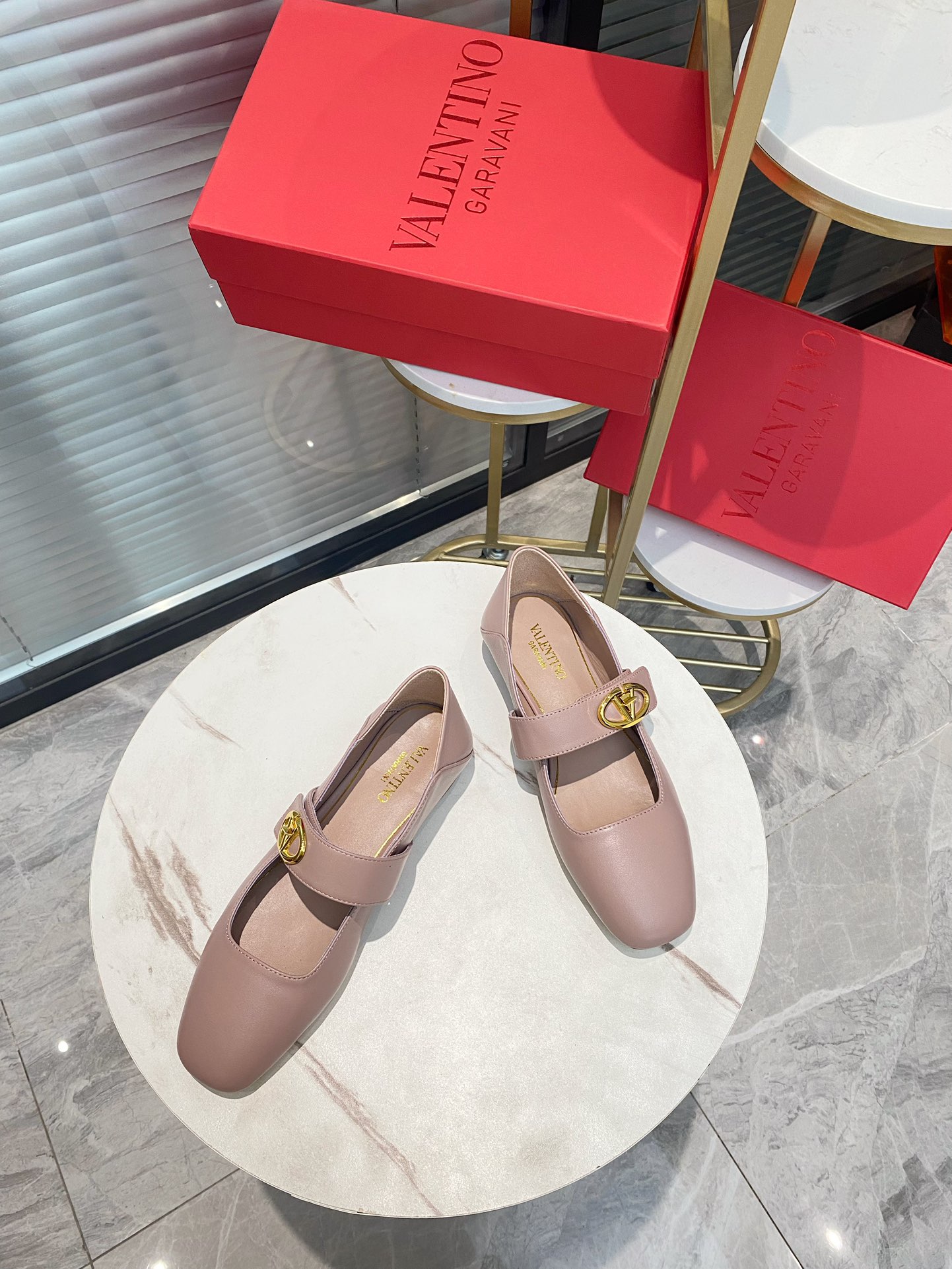 Sweet and Cool Shoe-Faced Wool: Italian Style Sizes 35-39 - 图片 2