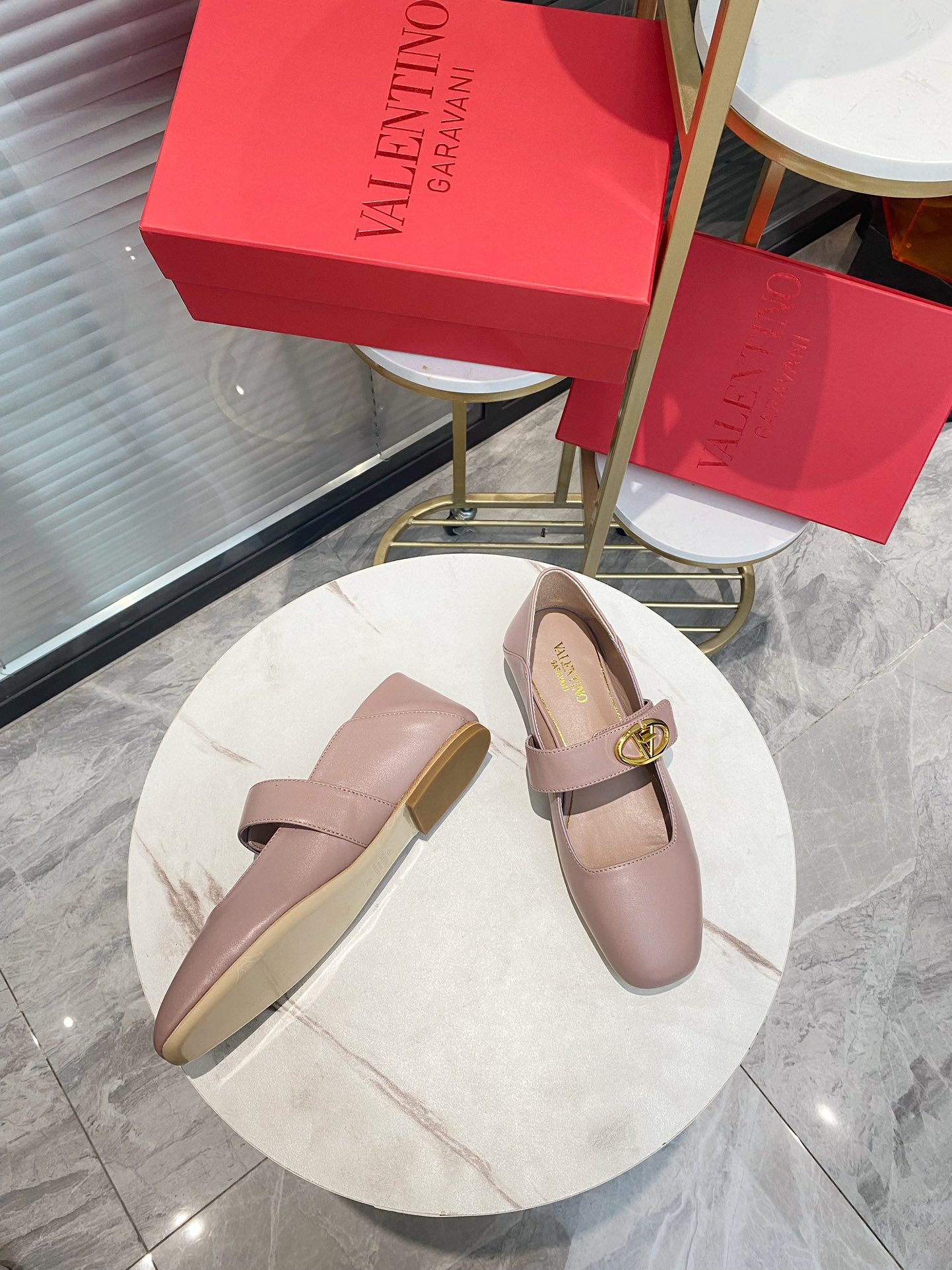 Sweet and Cool Shoe-Faced Wool: Italian Style Sizes 35-39 - 图片 3