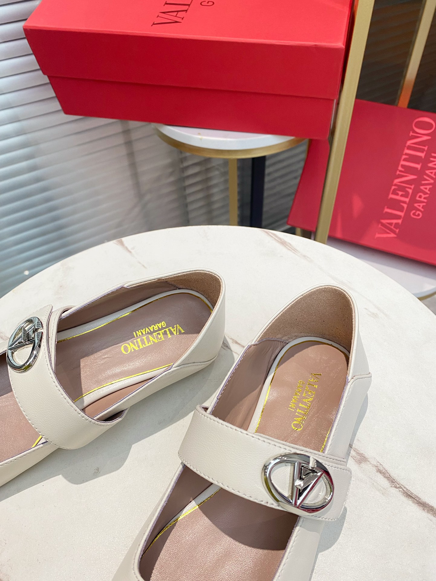 Sweet and Cool Shoe-Faced Wool from Italy, Sizes 35-39 - 图片 9