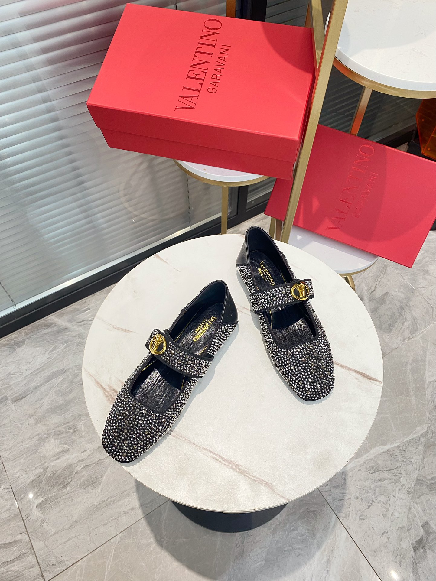 Stylish Italian Shoes: Sweet-Salty Match in Size 35-39 - 图片 2