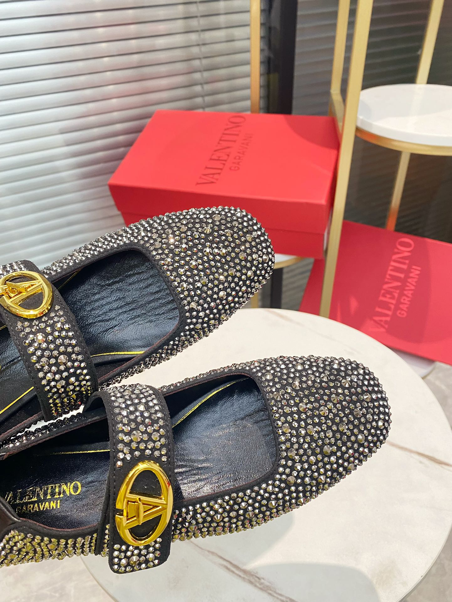 Stylish Italian Shoes: Sweet-Salty Match in Size 35-39 - 图片 5