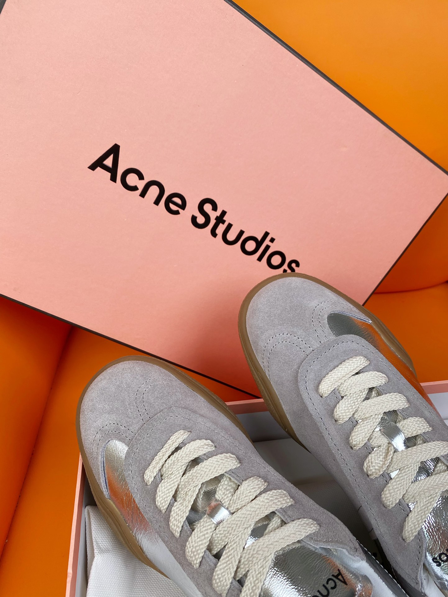 “Acne Studios 2024/ss Latest Sneakers: Leather Design, Hot Stars, 650 Offer” - 图片 7