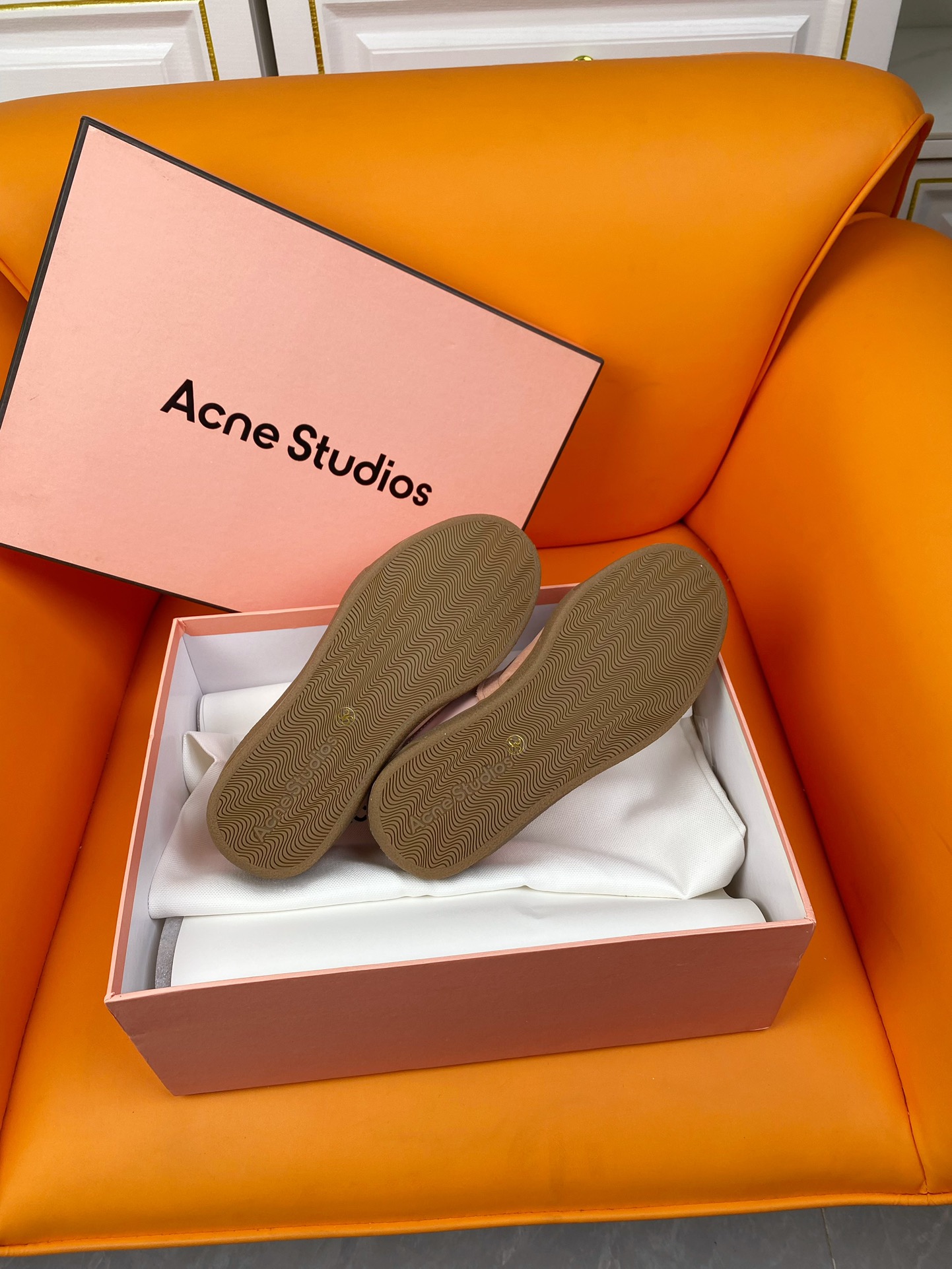 Acne Studios 2024 Spring/Summer Sneakers Offer: $650, Leather Design, Star Pattern. - 图片 9