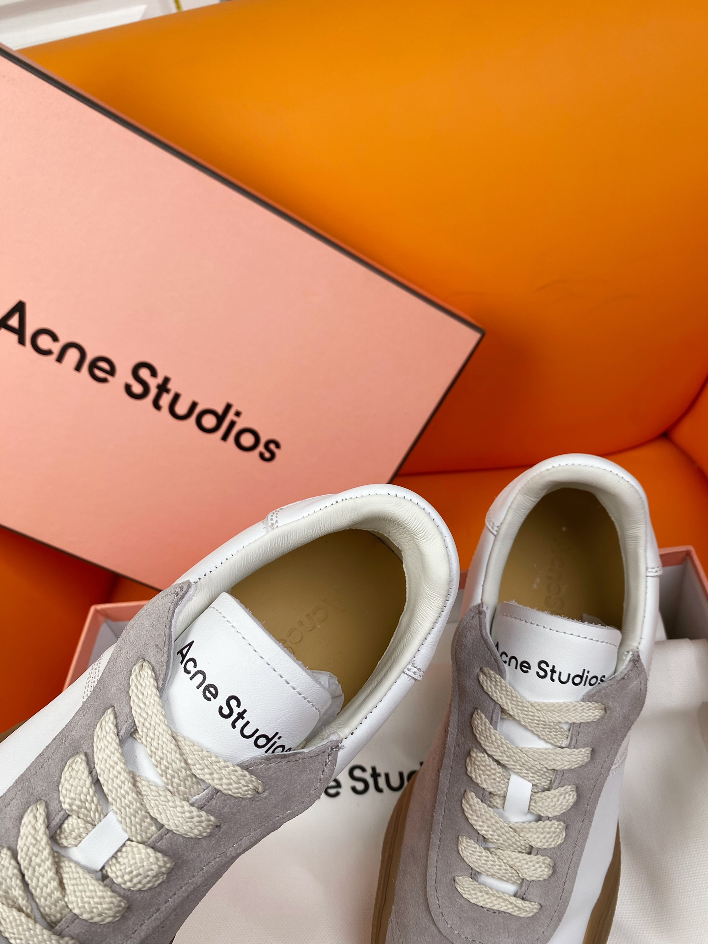 Acne Studios 2024 Spring/Summer Sneakers Offer: $650, Leather Design, Sheepskin Material. - 图片 7