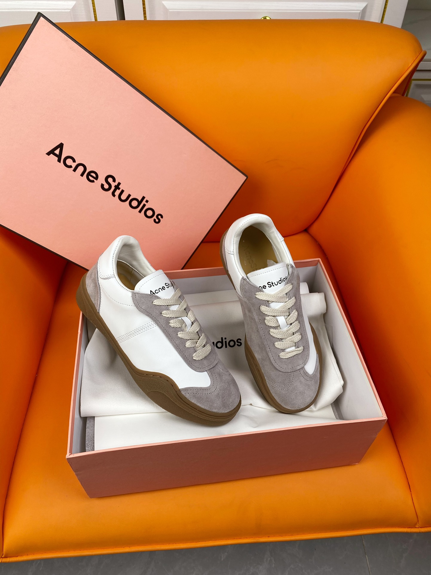 Acne Studios 2024 Spring/Summer Sneakers Offer: $650, Leather Design, Sheepskin Material. - 图片 2