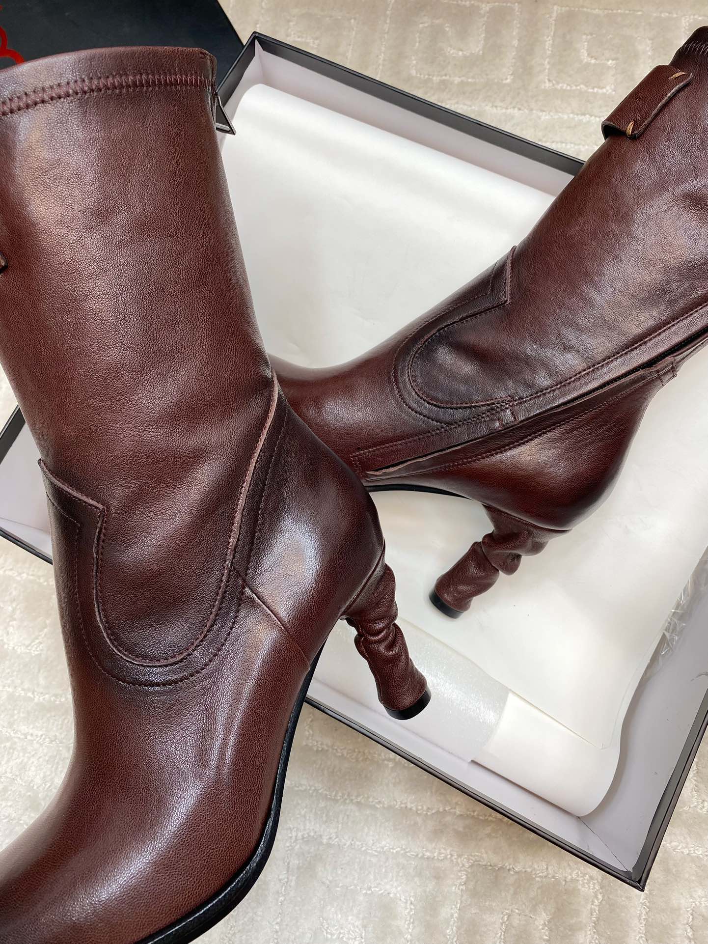 Fashionable ASA98 Boots by Olip Shoes Group: Unique Design, Manual Coloring, Elegant Fashion. - 图片 7