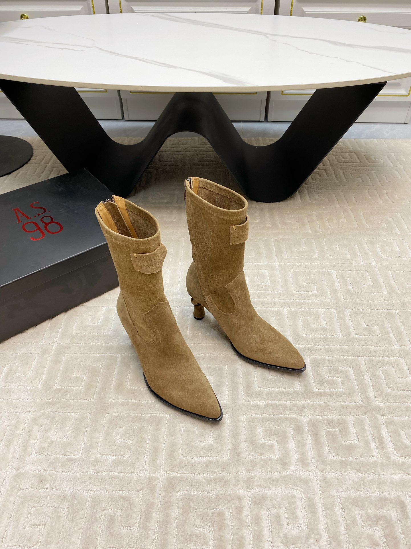 ASA98 Boots: Italian Fashion and Design with Unique Manual Colouring - 图片 2