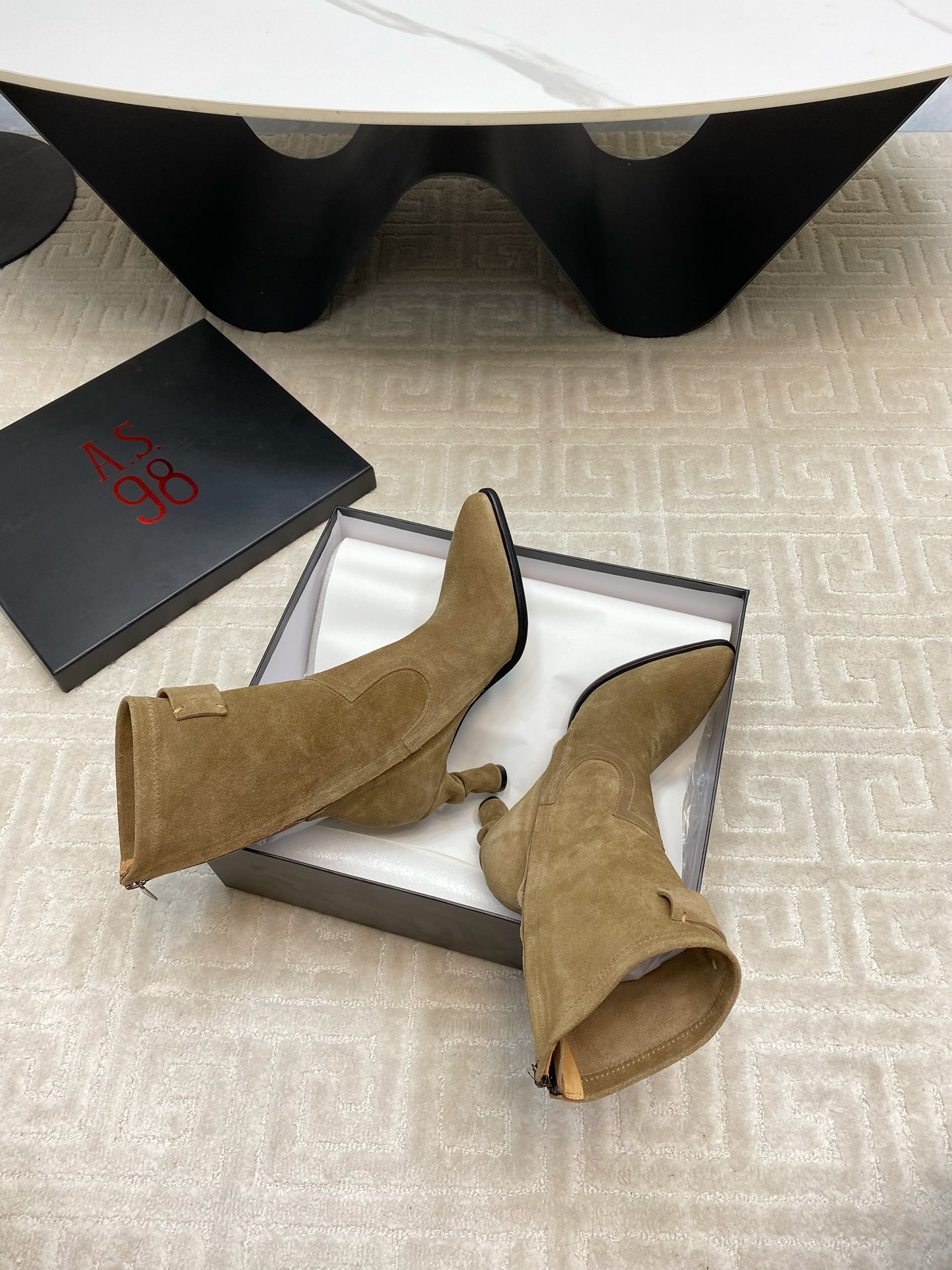 ASA98 Boots: Italian Fashion and Design with Unique Manual Colouring - 图片 6