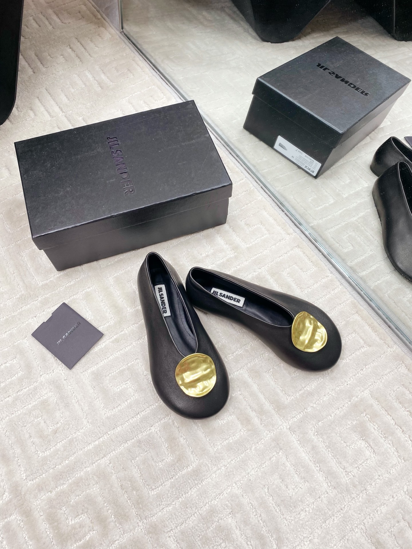 Jil Sander’s Retro Sheep Skin Mary Jane Shoes: Offer at $588 - 图片 2