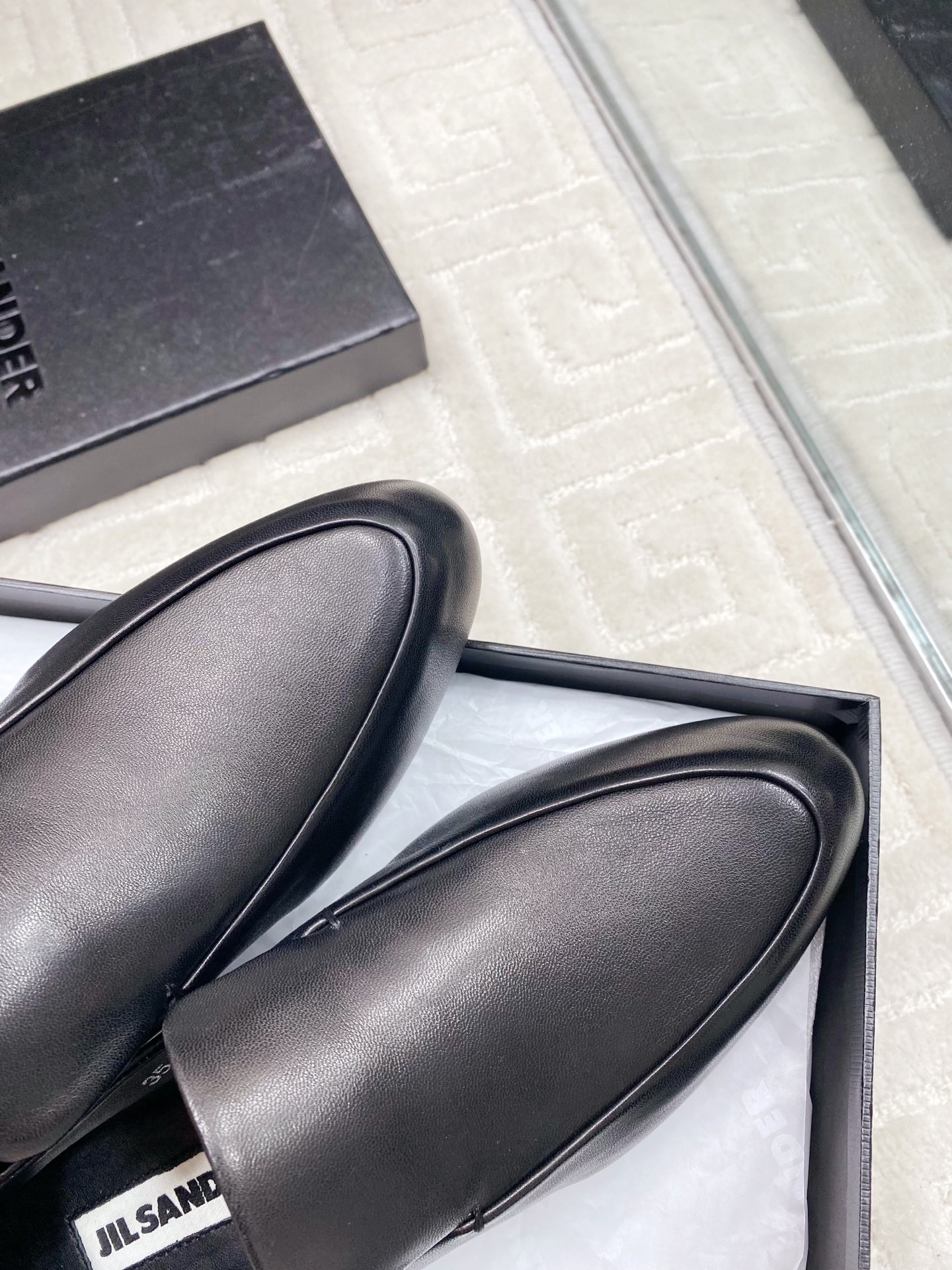 Jil Sander Retro Mary Jane Shoes Offer: $650, Top Quality Sheepskin, Imported Materials - 图片 7