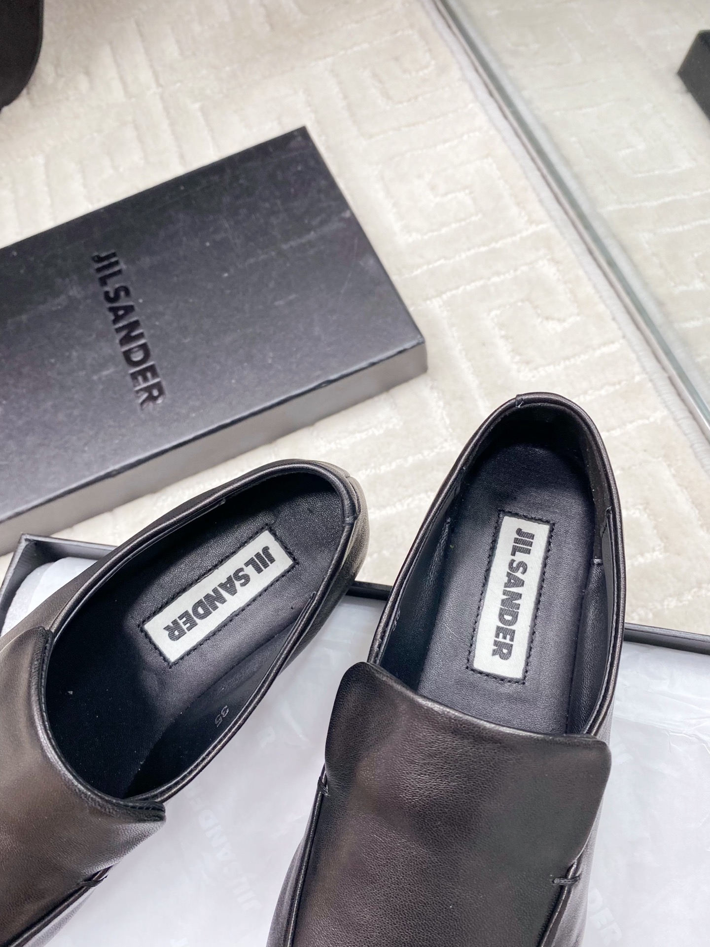 Jil Sander Retro Mary Jane Shoes Offer: $650, Top Quality Sheepskin, Imported Materials - 图片 8