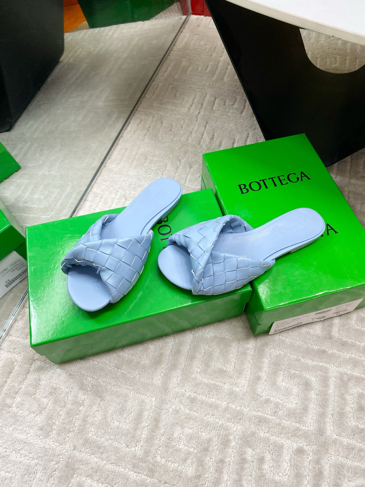 Bottega Veneta Blink Woven Leather Sandals, Stylish & Comfortable 1 Bottega Veneta Blink Woven Leather Sandals, Stylish & Comfortable